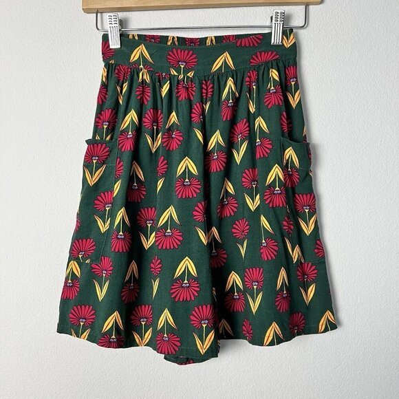 ModCloth Staycation Kickoff‎ Shorts Colorful Retro Casual Size XXS - Picture 1 of 8